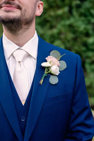 Should You Choose a 3-Piece Wedding Suit?